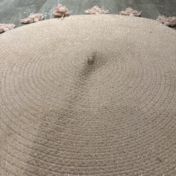 Round Pink Tassel Rug - Picture 2 of 3
